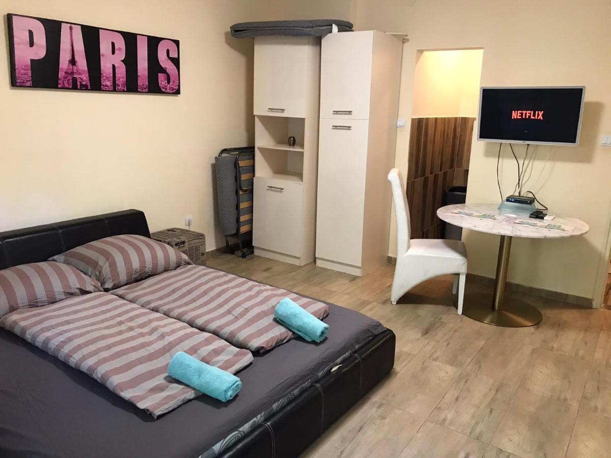 Roland Apartmant Zuglo Budapest Bagian luar foto