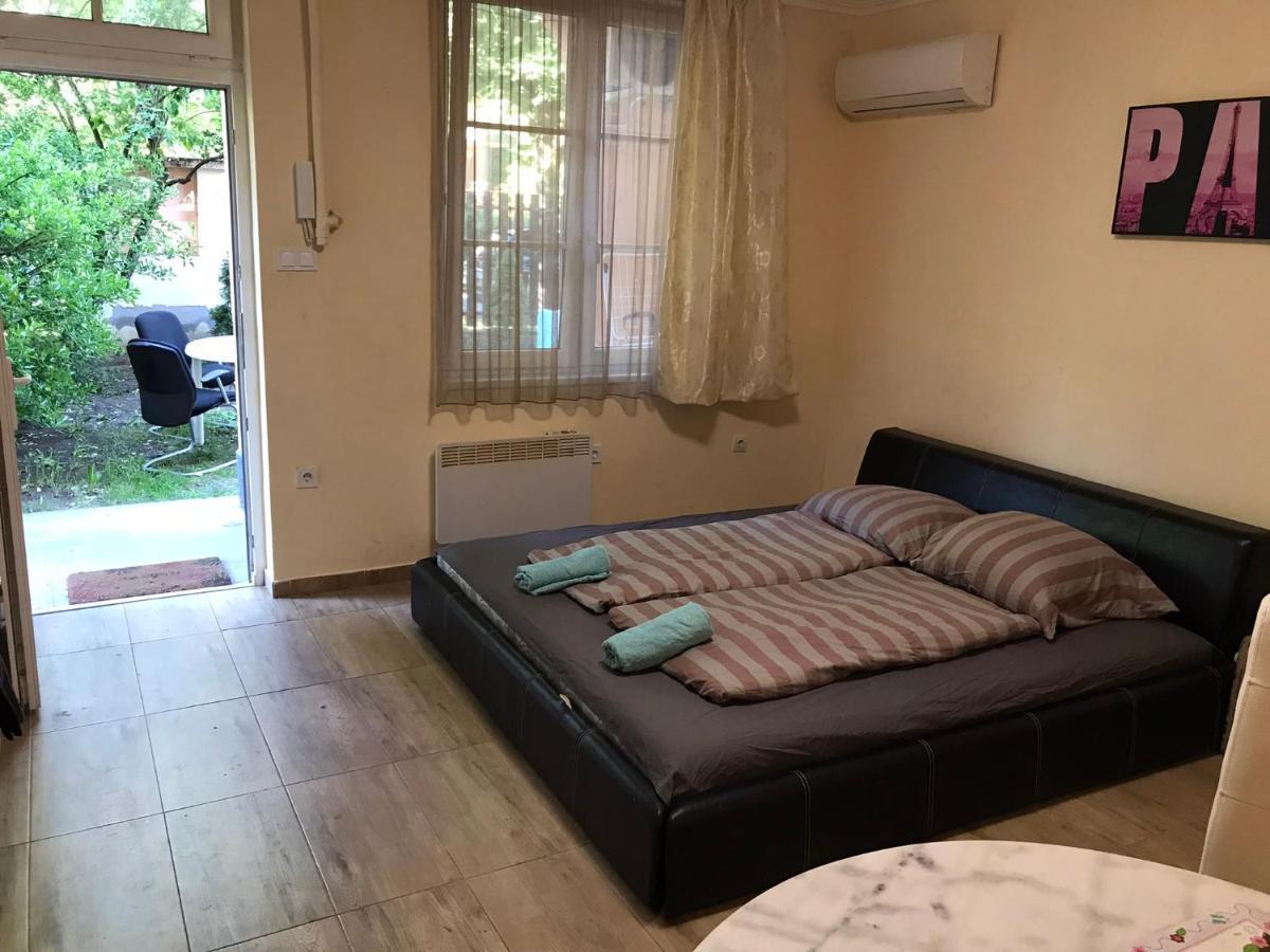 Roland Apartmant Zuglo Budapest Bagian luar foto